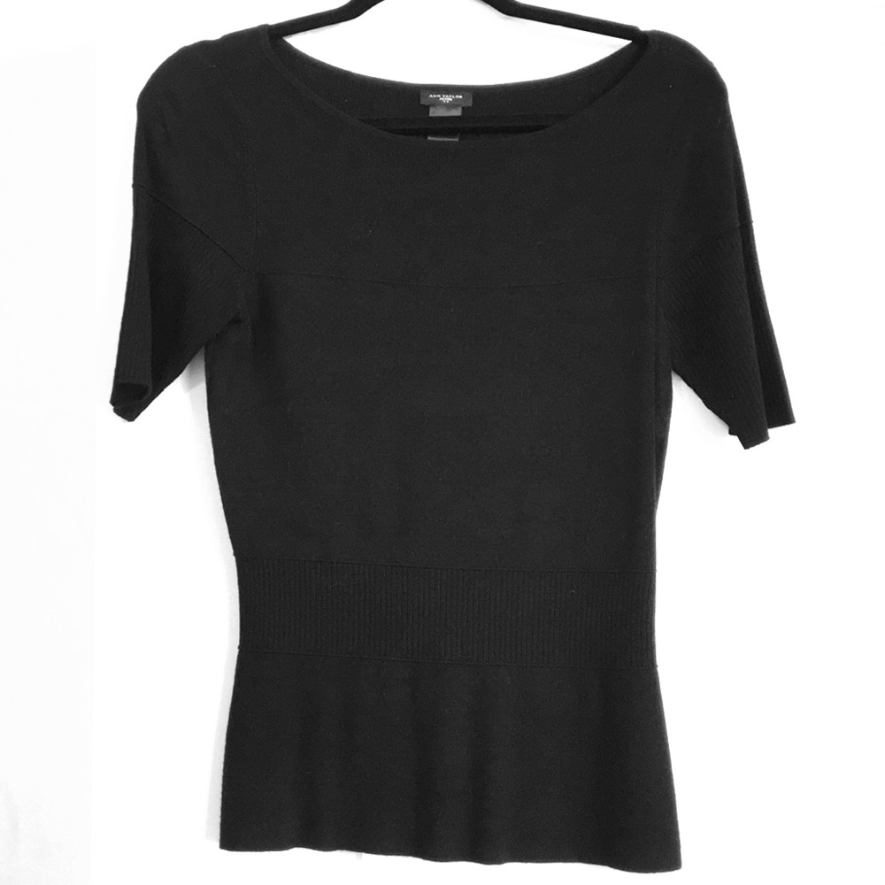 ❣️Ann Taylor Black Blouse